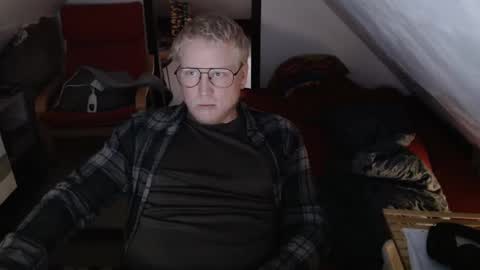 Snapshot of pussylovercb chatting on September 2025 09:25:02 AM pussylovercb online show from September 2025 09:25:02 AM