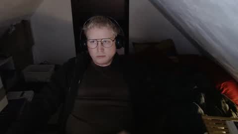 Snapshot of pussylovercb chatting on February 2026 07:57:02 AM pussylovercb online show from February 2026 07:57:02 AM