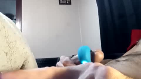 Snapshot of pussyluver420kik909587 chatting on September 2025 07:25:01 PM Pussyluver420 online show from September 2025 07:25:01 PM