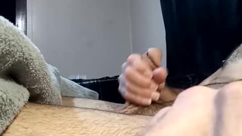 Snapshot of pussyluver420kik909587 chatting on November 2025 04:51:02 PM Pussyluver420 online show from November 2025 04:51:02 PM