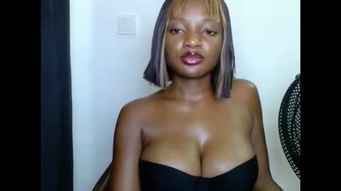 pussyxwetx online show from November 2025 09:13:02 PM