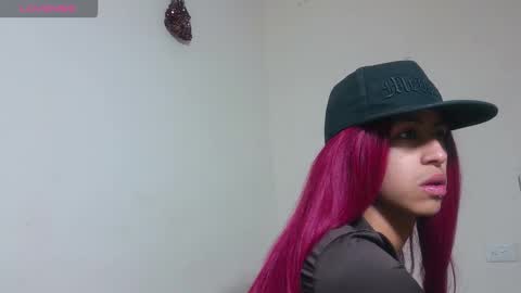 putinaicolls online show from February 2026 07:23:02 AM