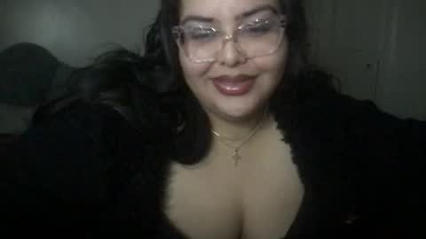Prettypink Tinyhole online show from January 2025 03:42:01 PM