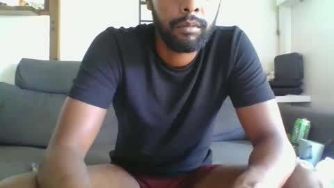 Snapshot of python974 chatting on December 2024 10:37:01 AM Python online show from December 2024 10:37:01 AM