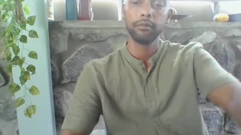 Snapshot of python974 chatting on February 2025 09:24:02 AM Python online show from February 2025 09:24:02 AM