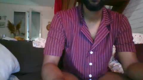 Snapshot of python974 chatting on November 2025 02:22:01 AM Python online show from November 2025 02:22:01 AM