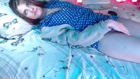 Snapshot of q_t_pie chatting on January 2025 04:01:02 AM Lita rat online show from January 2025 04:01:02 AM