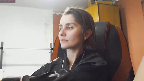 Snapshot of queen4565 chatting on March 2025 04:24:01 PM Lola online show from March 2025 04:24:01 PM