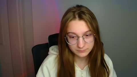 Snapshot of queen_amelie chatting on February 2026 08:54:02 AM Amelie online show from February 2026 08:54:02 AM