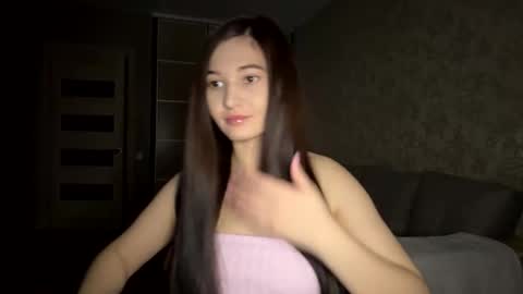 Viktoria online show from April 2026 07:20:02 PM