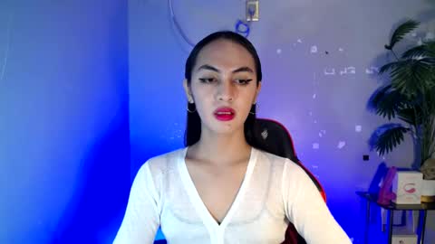 queen_danaya online show from June 2026 11:45:01 AM