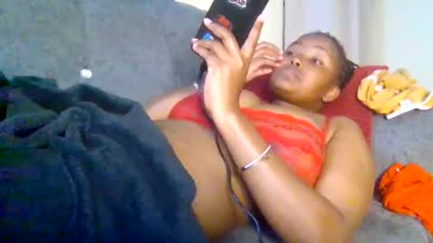 queen_doli online show from May 2026 12:40:02 AM