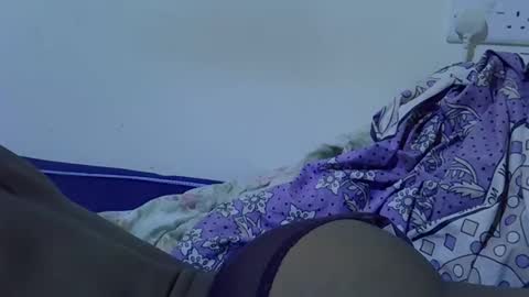 Snapshot of queen_fantacy chatting on February 2026 06:52:02 AM queen_fantacy online show from February 2026 06:52:02 AM