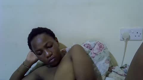 Snapshot of queen_fantacy chatting on February 2026 07:51:01 AM queen_fantacy online show from February 2026 07:51:01 AM