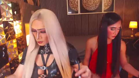 queen_horsecock online show from August 2026 07:16:01 PM