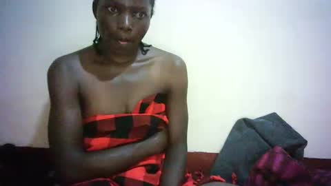 queen_joan online show from February 2025 07:00:01 PM