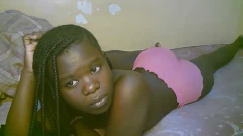 queen_latasha online show from May 2026 03:33:02 AM