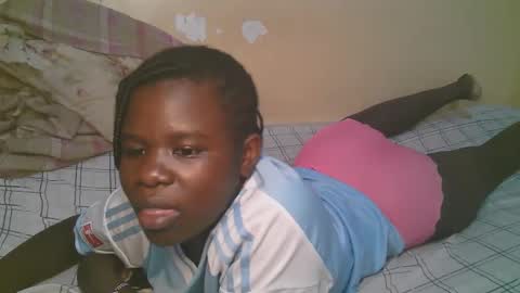 queen_latasha online show from May 2026 05:10:02 PM