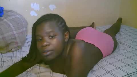 queen_latasha online show from May 2026 08:01:01 AM