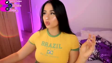 Snapshot of queen_liana chatting on March 2025 05:13:01 AM Liana online show from March 2025 05:13:01 AM