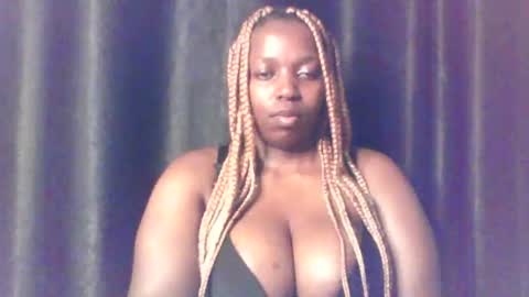 QUEEN online show from May 2026 04:29:02 AM