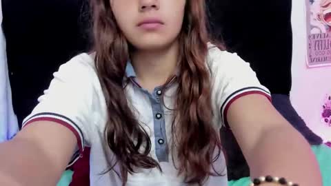 Snapshot of queen_misy chatting on February 2026 08:05:02 PM queen_misy online show from February 2026 08:05:02 PM