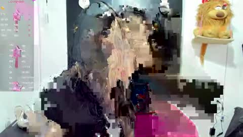 Snapshot of queen_natttyy chatting on December 2024 01:36:02 AM queen_natttyy online show from December 2024 01:36:02 AM