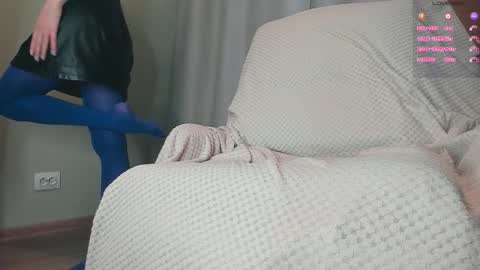 Snapshot of queen_nylon chatting on February 2026 06:24:02 PM Carly online show from February 2026 06:24:02 PM