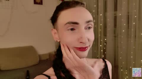 queen_of_tease online show from April 2026 04:17:02 AM