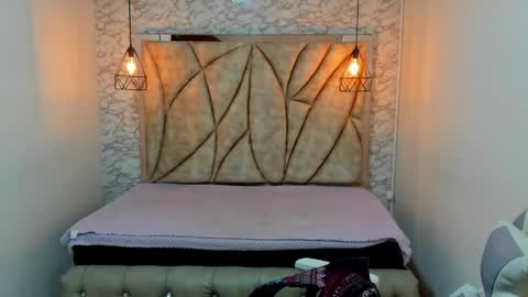 Snapshot of queen_perla_ chatting on January 2025 12:05:01 PM online show from January 2025 12:05:01 PM