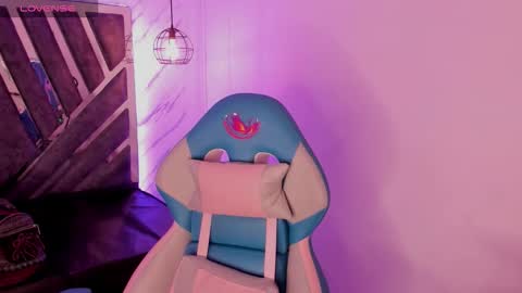 Snapshot of queen_perla_ chatting on September 2025 11:21:02 AM online show from September 2025 11:21:02 AM