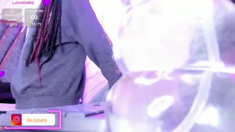 Snapshot of queen_perla_ chatting on October 2025 12:13:02 PM online show from October 2025 12:13:02 PM