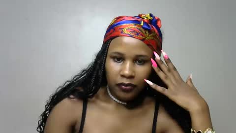 Snapshot of queen_polite chatting on December 2025 08:14:01 PM queen_polite online show from December 2025 08:14:01 PM