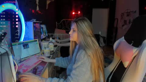 Kim online show from May 2026 02:39:01 AM