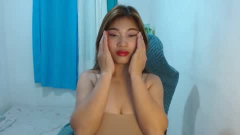 queen online show from February 2025 04:55:01 PM