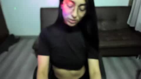 Snapshot of queenbyte_18 chatting on June 2026 03:31:01 AM queenbyte_18 online show from June 2026 03:31:01 AM