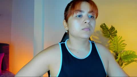 Snapshot of queengrett chatting on May 2026 04:45:01 PM Queen online show from May 2026 04:45:01 PM