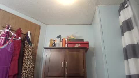 Queen N King Fun Night online show from March 2025 05:42:02 AM