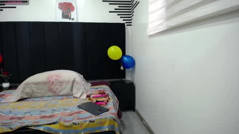 VickyBoobss online show from October 2025 12:33:01 PM