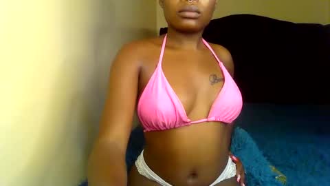 Snapshot of queenmavela_ chatting on June 2026 11:14:01 AM queenmavela_ online show from June 2026 11:14:01 AM
