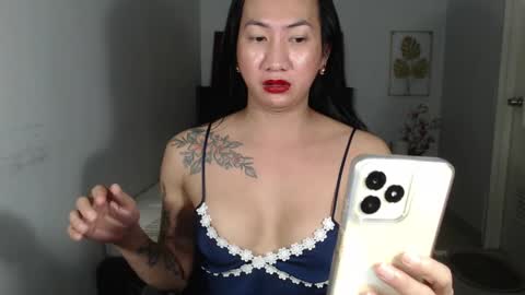 QUEEN online show from December 2024 11:40:01 AM