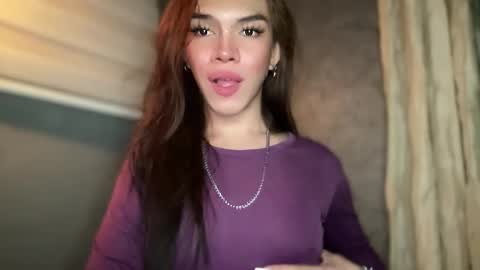 QUEEN online show from November 2025 10:52:02 PM