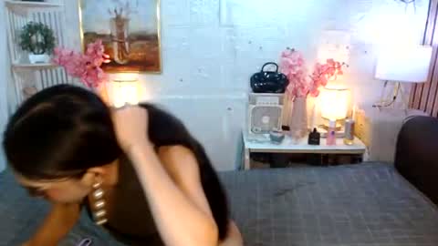 Snapshot of queennira chatting on July 2026 05:21:01 AM queennira online show from July 2026 05:21:01 AM