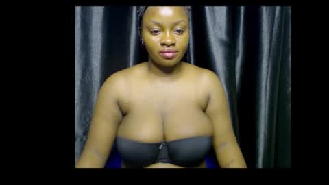 Zoey online show from October 2025 01:09:01 AM