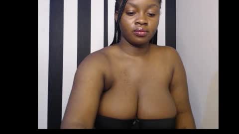 Zoey online show from October 2025 01:18:01 AM