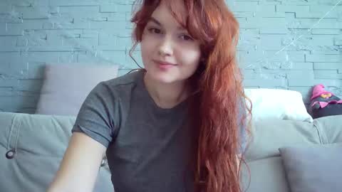 Snapshot of queenofmodels chatting on February 2025 10:41:01 AM QueenOfModels online show from February 2025 10:41:01 AM