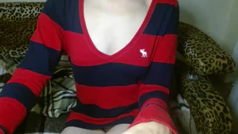 queenoftenderness online show from December 2024 09:33:01 PM