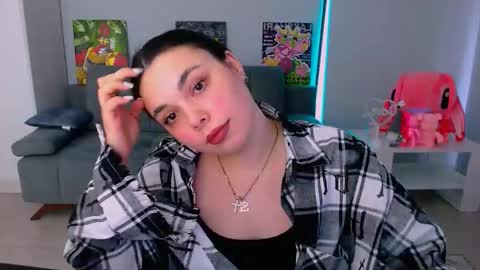 Snapshot of queenofthesense chatting on February 2026 08:18:02 AM Patricia online show from February 2026 08:18:02 AM