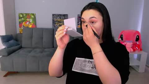 Snapshot of queenofthesense chatting on February 2026 06:54:01 AM Patricia online show from February 2026 06:54:01 AM