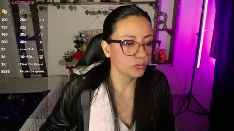 Snapshot of queenrose94 chatting on April 2026 01:29:02 PM queenrose94 online show from April 2026 01:29:02 PM